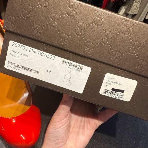 Gucci Vernice Crystal Platform Pump in Tabasco - Picture 3 of 13